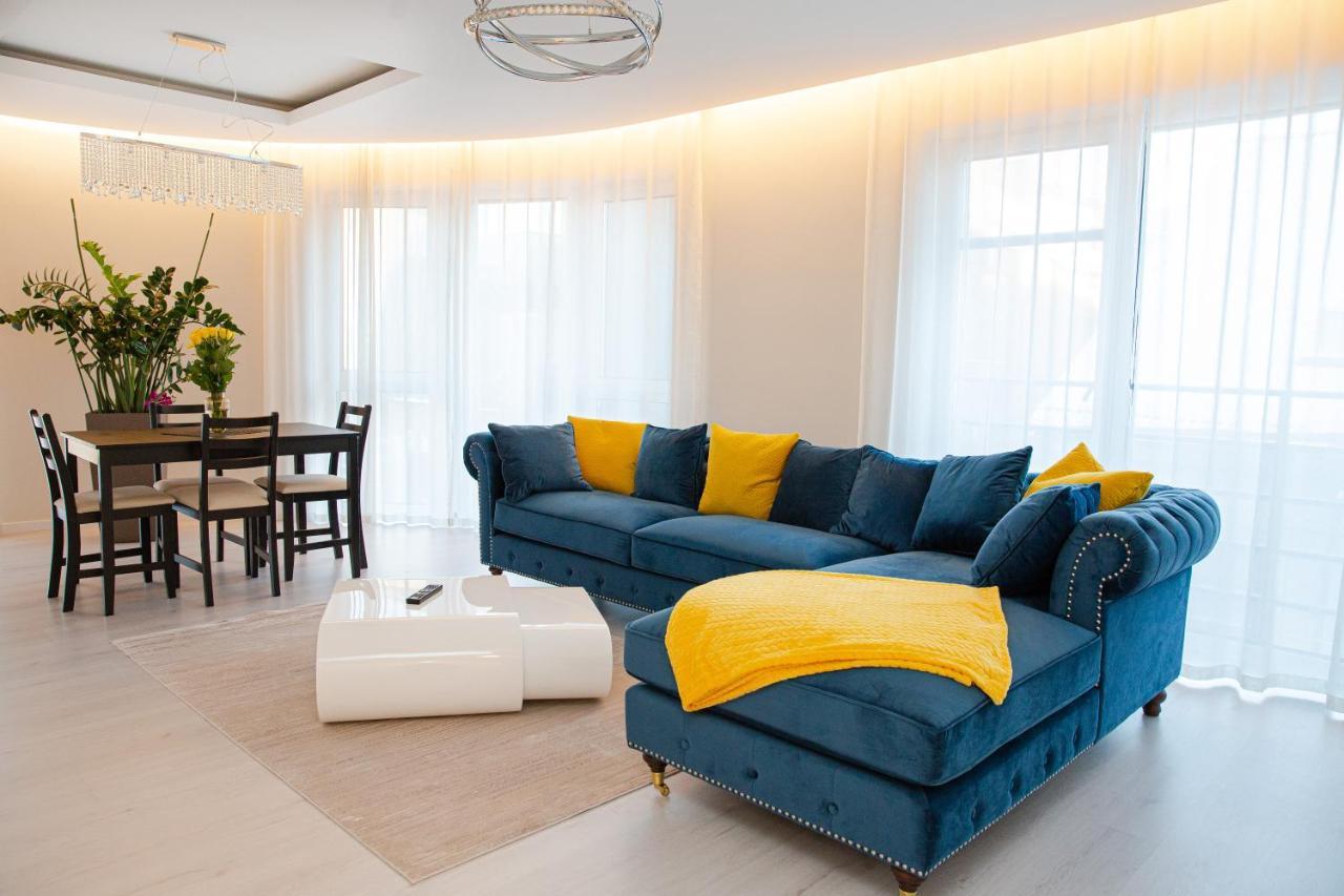 Luxurious Blue&Yellow Apartment In Kaunas Center Esterno foto